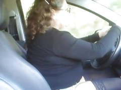 Free-FreePorn.com presents: Mature woman fucking a boy in his car