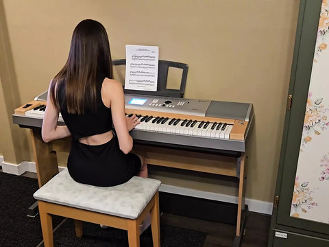 Free-FreePorn.com presents: Techer fucked a piano student