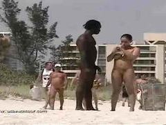 Free-FreePorn.com presents: Got to the nude beach with this guy