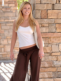 Free-FreePorn.com presents: Light-Haired american cutie Summer Solstice removes her clothes and toys her twat